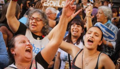 Marcha contra el veto de Milei a la ley de financiamiento universitario y emergencia pediátrica, en defensa de la universidad pública. Ciudad de Buenos Aires (CABA), miércoles 17 de septiembre de 2025.