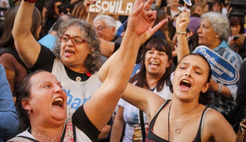 Marcha contra el veto de Milei a la ley de financiamiento universitario y emergencia pediátrica, en defensa de la universidad pública. Ciudad de Buenos Aires (CABA), miércoles 17 de septiembre de 2025.